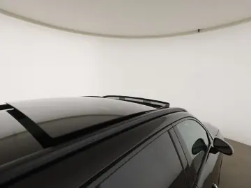 MERCEDES-BENZ GLC 220 d 4M AMG Pano AHK Distro Digital Light