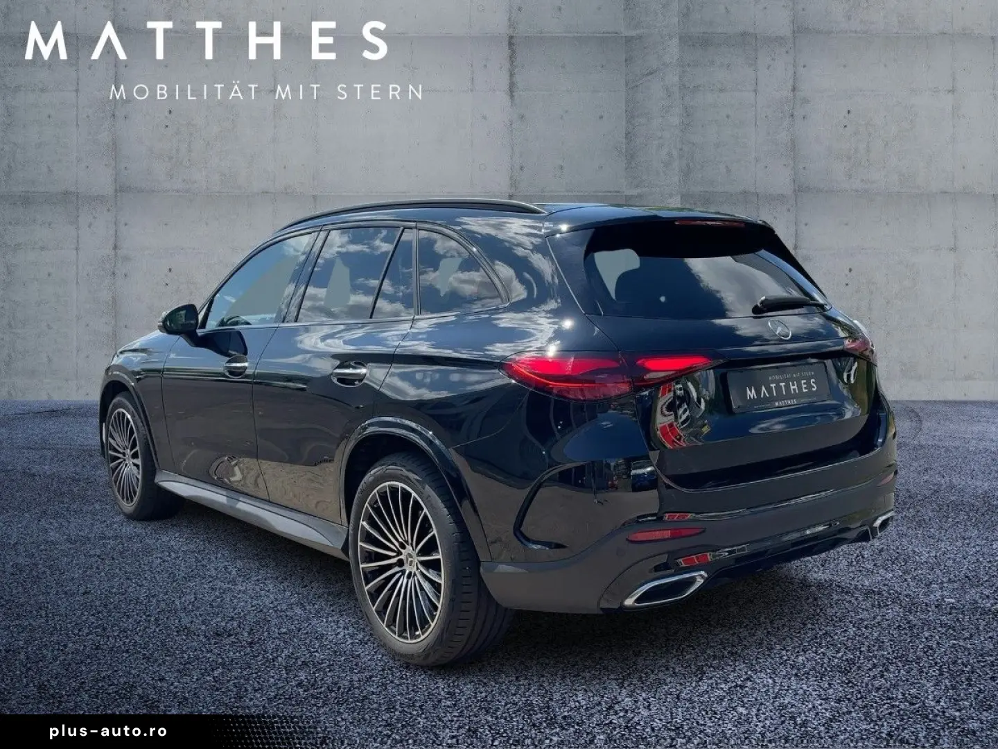 MERCEDES-BENZ GLC 220 d 4M AMG Night 360  Digital-Light AHK