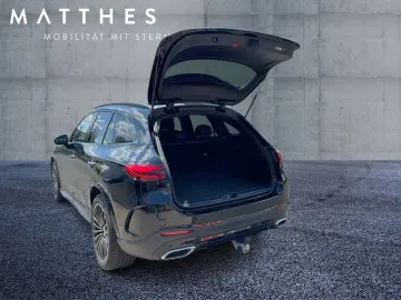MERCEDES-BENZ GLC 220 d 4M AMG Night 360  Digital-Light AHK