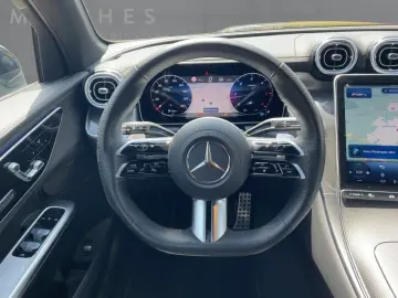 MERCEDES-BENZ GLC 220 d 4M AMG Night 360  Digital-Light AHK