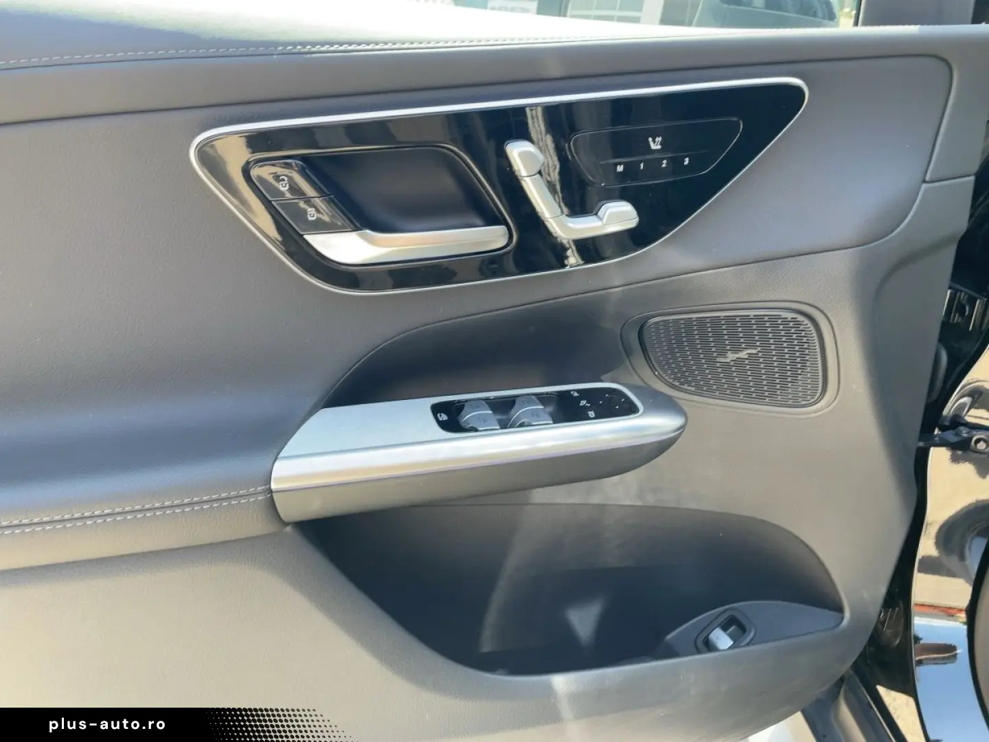 MERCEDES-BENZ GLC 220 d 4M AMG Night 360  Digital-Light AHK