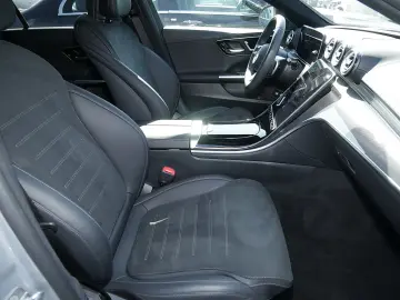 MERCEDES-BENZ C 300 e Limo AMG NIGHT DISTRONIC PANO 360