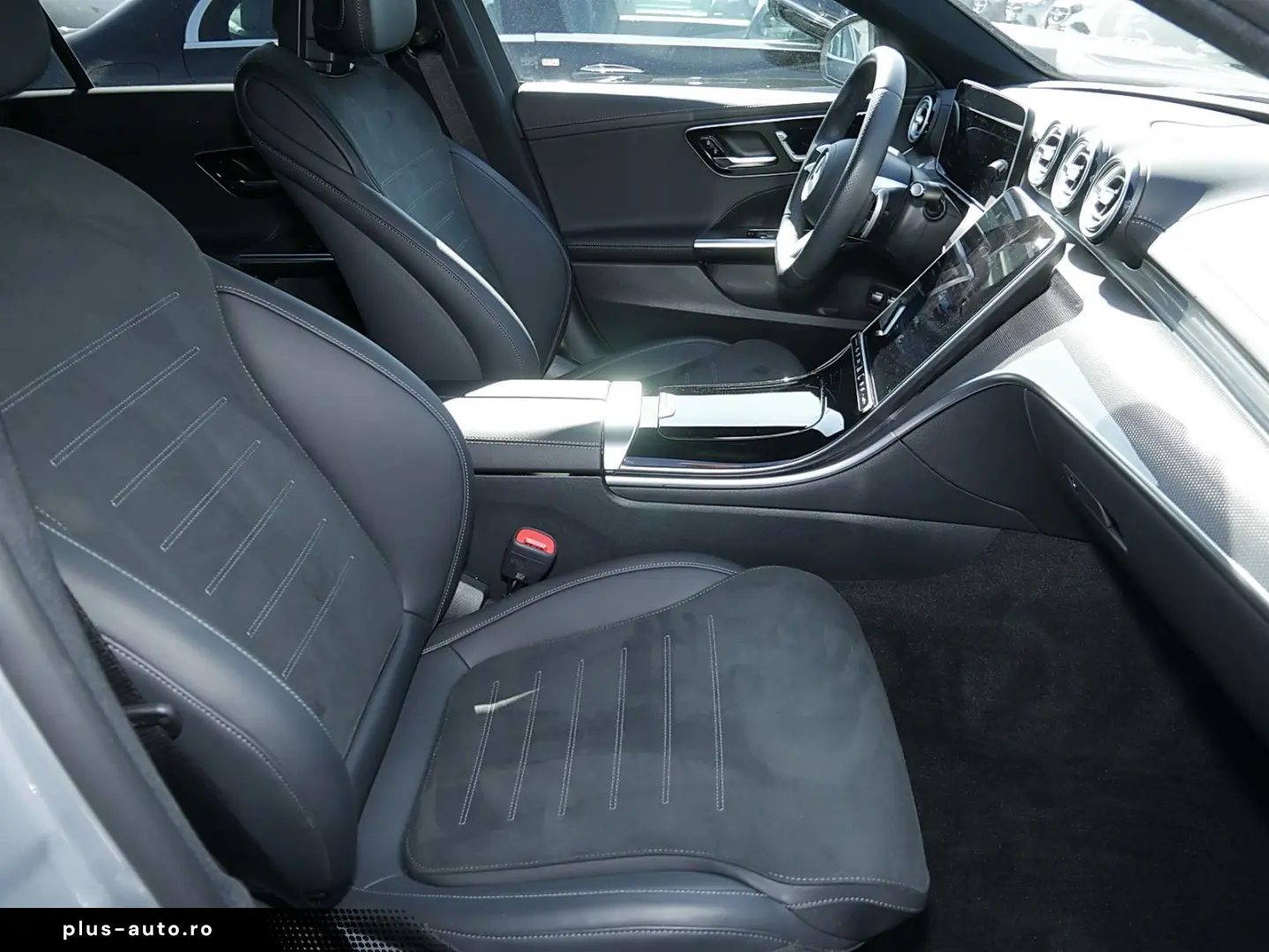 MERCEDES-BENZ C 300 e Limo AMG NIGHT DISTRONIC PANO 360