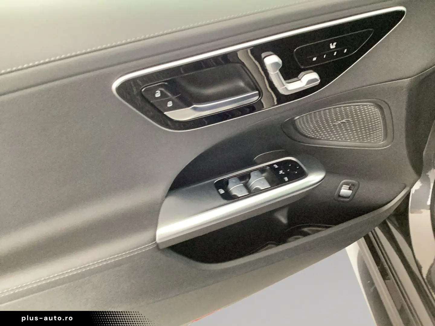 MERCEDES-BENZ C 220 d AMG Pano MEMORY NIGHT LED