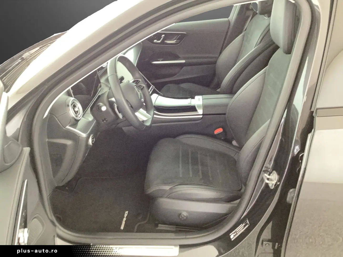 MERCEDES-BENZ C 220 d AMG Pano MEMORY NIGHT LED
