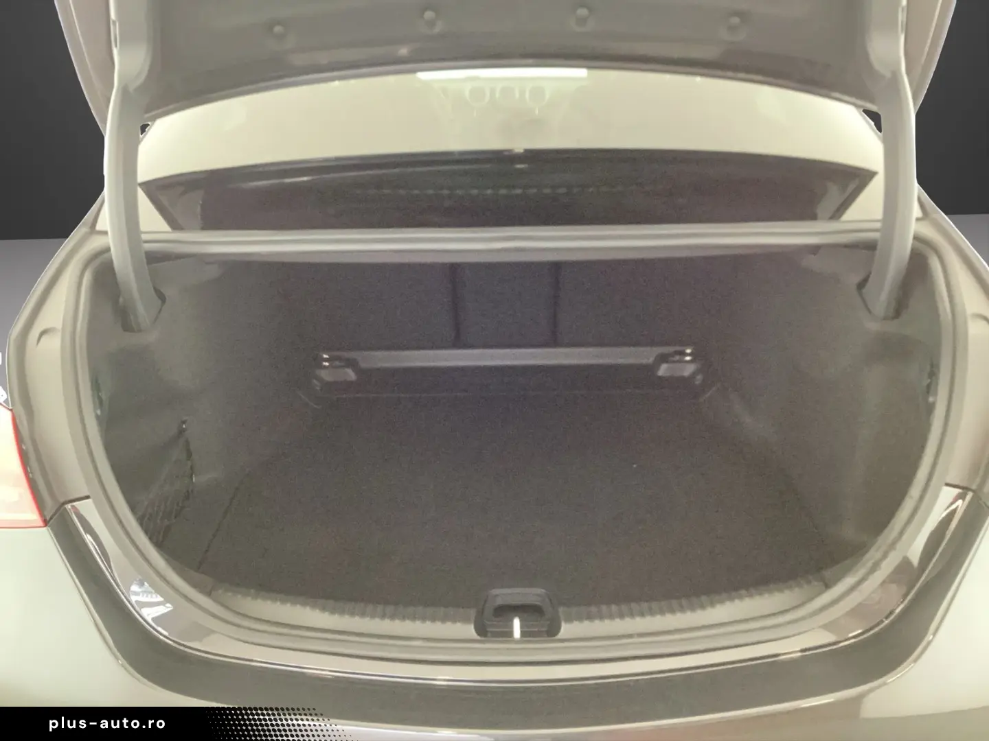 MERCEDES-BENZ C 220 d AMG Pano MEMORY NIGHT LED