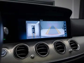 Mercedes-Benz E 350  Burm   Multibeam  Night