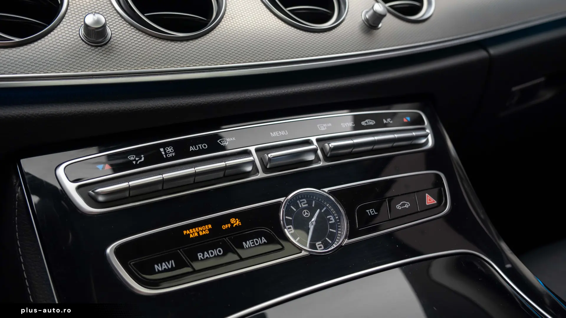 Mercedes-Benz E 350  Burm   Multibeam  Night