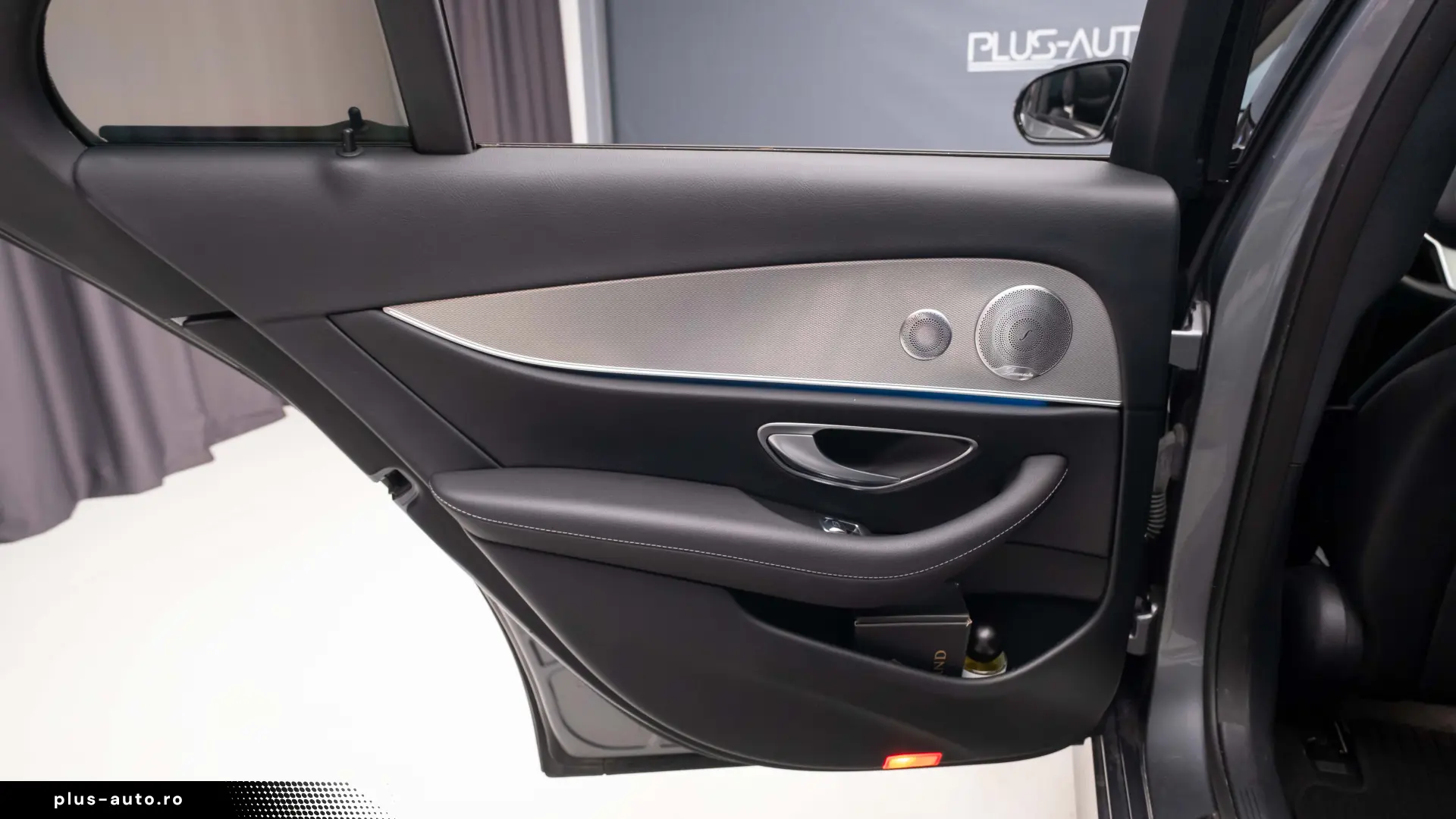 Mercedes-Benz E 350  Burm   Multibeam  Night