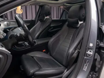 Mercedes-Benz E 350  Burm   Multibeam  Night
