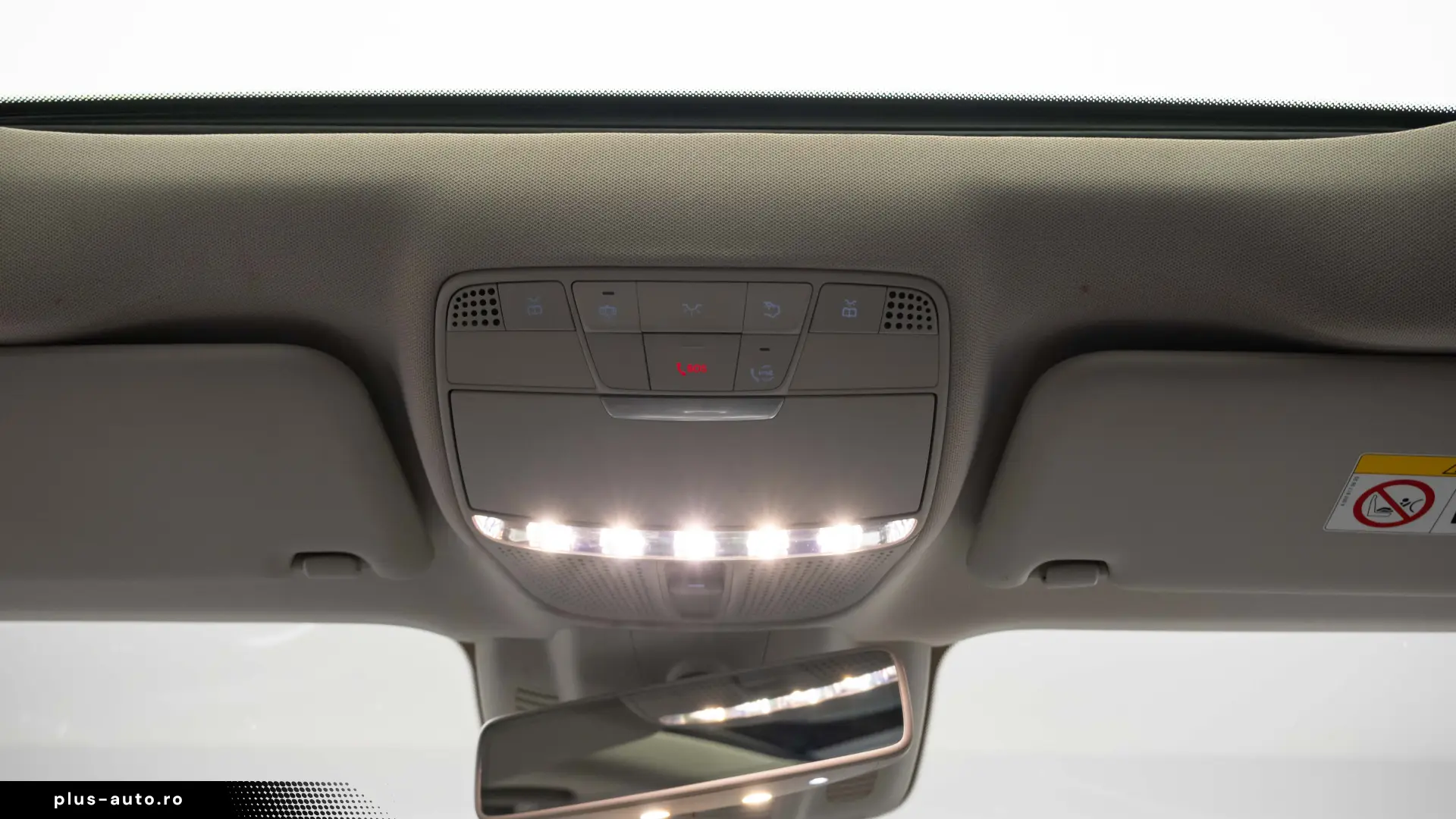 Mercedes-Benz E 350  Burm   Multibeam  Night