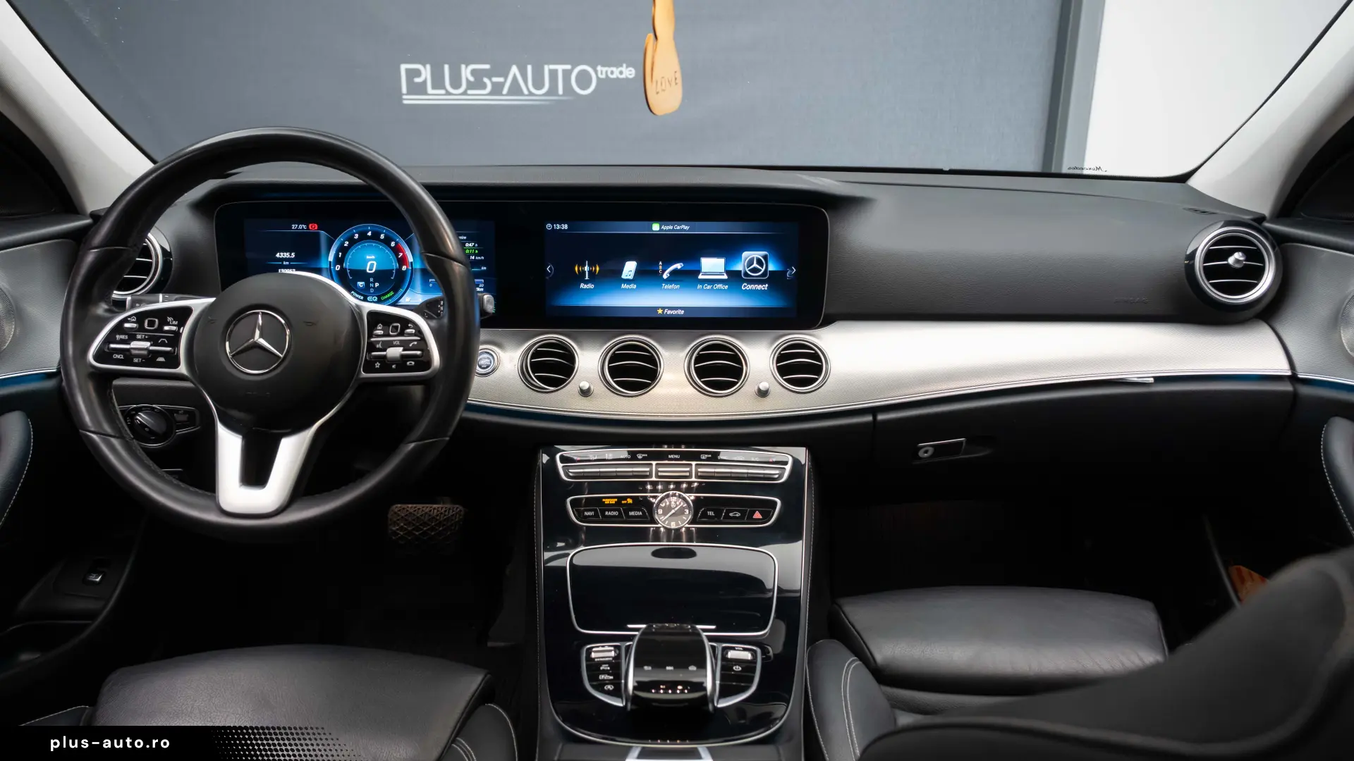 Mercedes-Benz E 350  Burm   Multibeam  Night