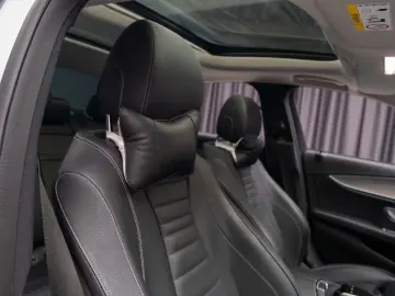 Mercedes-Benz E 350  Burm   Multibeam  Night
