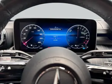 MERCEDES-BENZ C 300 e AMG Night AHK Digital-Light Distronic