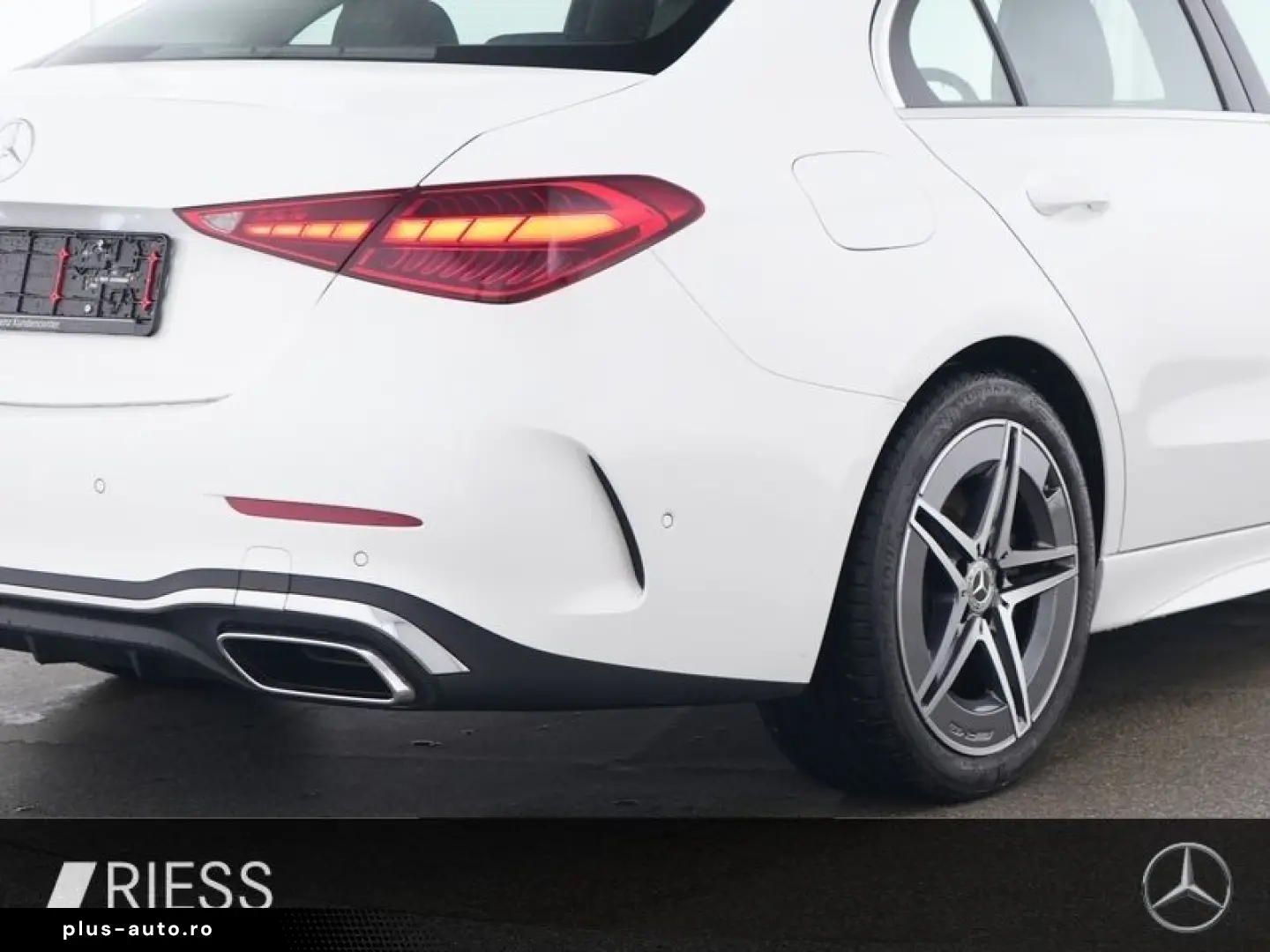 MERCEDES-BENZ C-Class 2025 — imagine 4