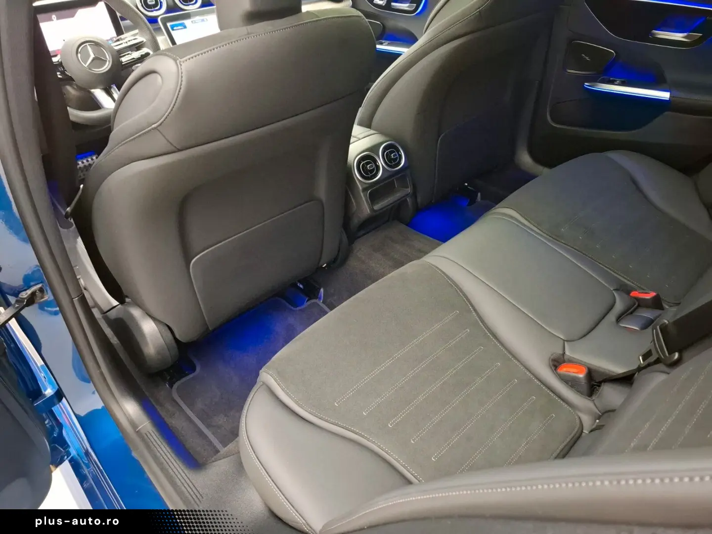 MERCEDES-BENZ C 200d AMG Advanced  Night AHK Pano Distronic