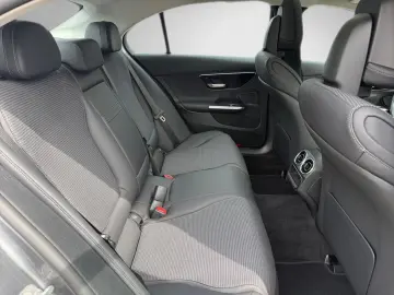MERCEDES-BENZ C 200 d Avantgarde Pano.-Dach AHK Memory 360
