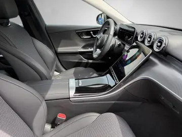 MERCEDES-BENZ C 200 d Avantgarde Pano.-Dach AHK Memory 360