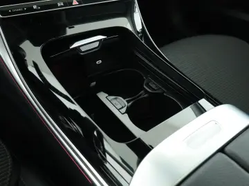MERCEDES-BENZ C 220 d 4Matic  Digital-Light Pano Memory