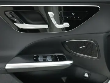 MERCEDES-BENZ C 220 d 4Matic  Digital-Light Pano Memory