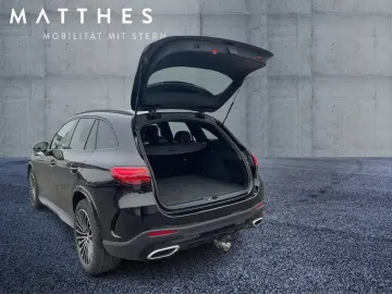 MERCEDES-BENZ GLC 220 d 4M AMG Night 360  Dig.-Light AHK