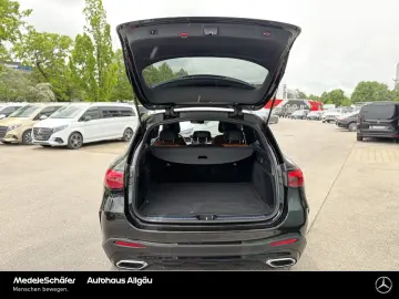 MERCEDES-BENZ GLC 220 d 4M AMG Night Dist AHK Ambi K…
