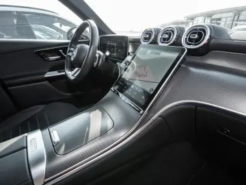 MERCEDES-BENZ GLC 300 d 4M AMG Night 360  AHK MBUX Distro