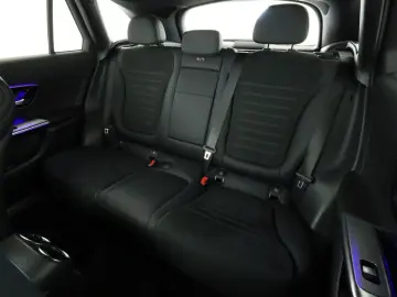 MERCEDES-BENZ GLC 300 d 4M  AMG Premium Digi-Light 3…