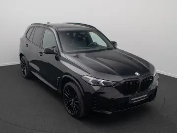 BMW X5 M60i Panorama
