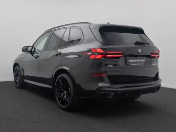 BMW X5 M60i Panorama