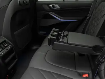 BMW X5 M60i Panorama
