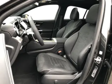 MERCEDES-BENZ GLC 220 d 4MATIC Coupe AMG ILS MBUX Burm Night