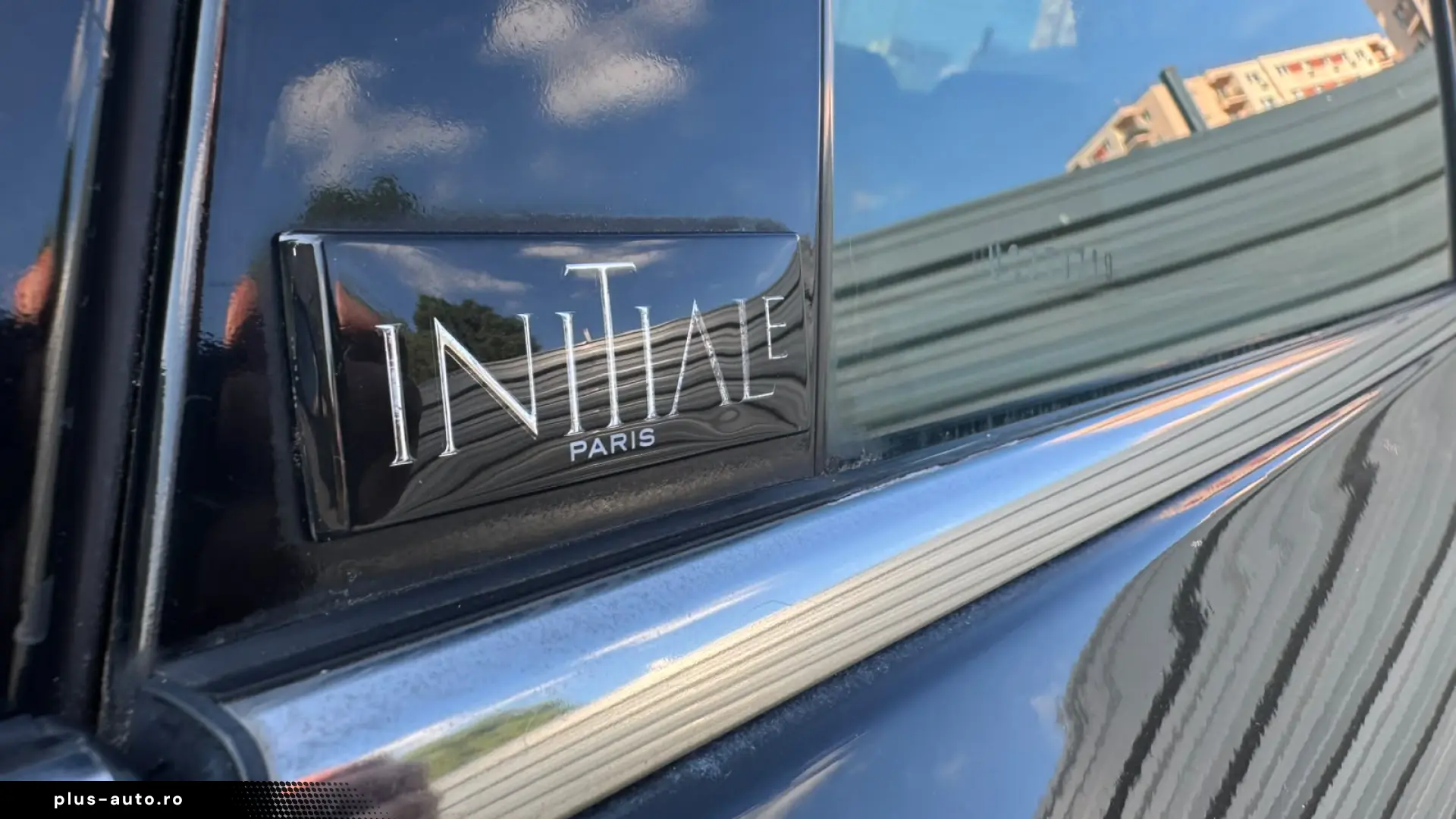 Renault Latitude 2.0 dCi Initiale – 175 CP – Automată – 2014