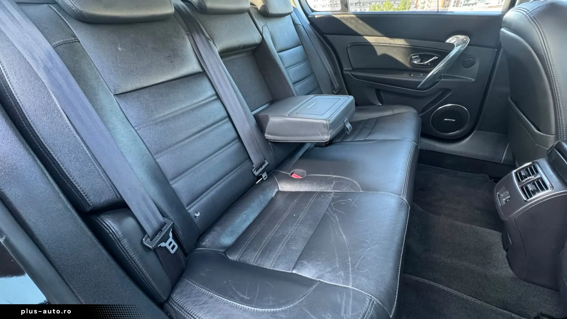 Renault Latitude 2.0 dCi Initiale – 175 CP – Automată – 2014