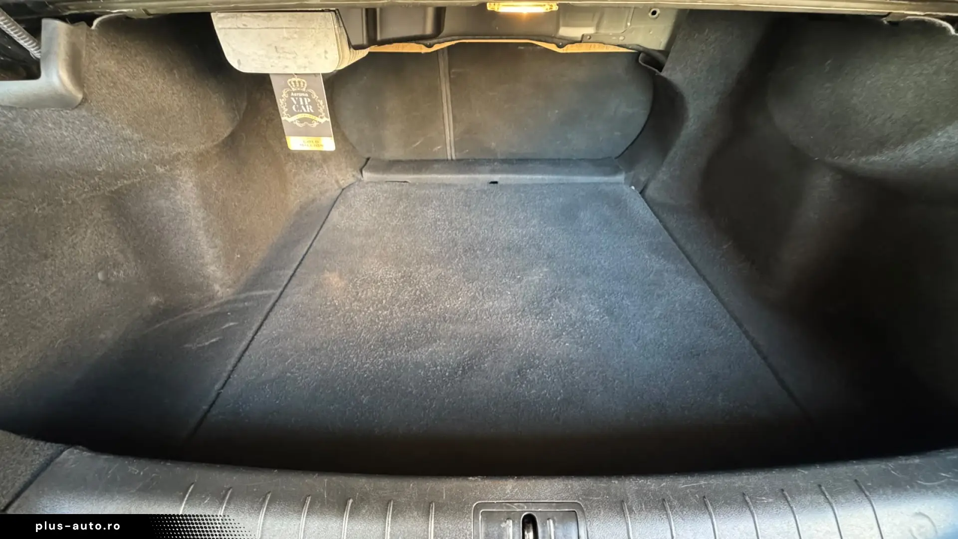 Renault Latitude 2.0 dCi Initiale – 175 CP – Automată – 2014