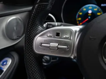 Mercedes-Benz C 220 Burm Multibeam Pano  Virtual 360