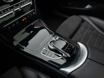 Mercedes-Benz C 220 Burm Multibeam Pano  Virtual 360