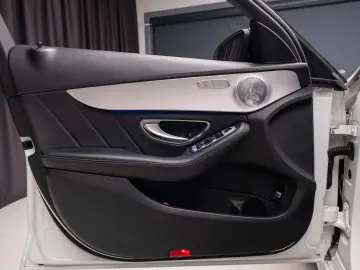 Mercedes-Benz C 220 Burm Multibeam Pano  Virtual 360