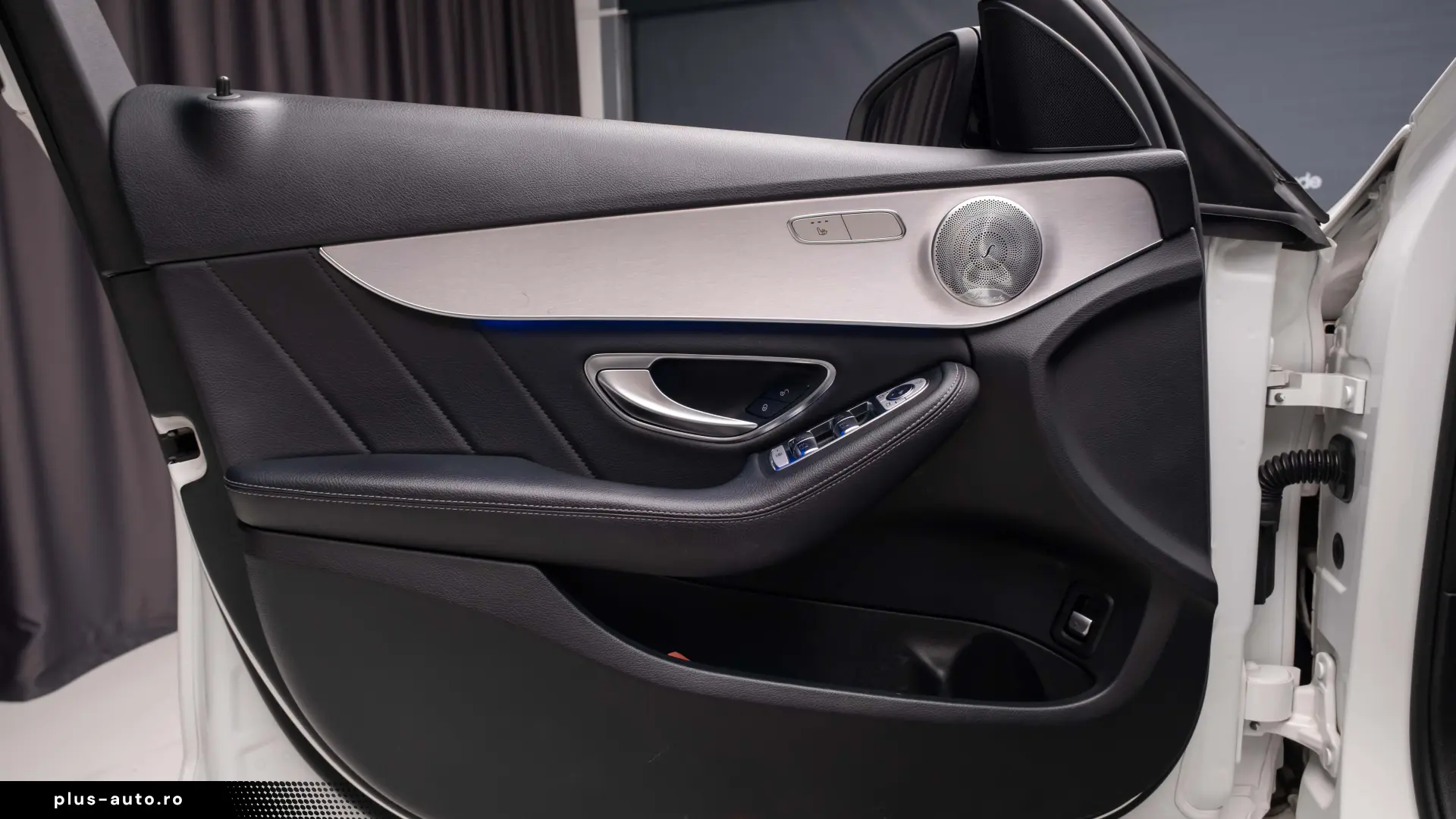 Mercedes-Benz C 220 Burm Multibeam Pano  Virtual 360