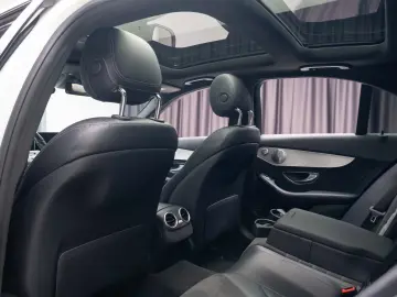 Mercedes-Benz C 220 Burm Multibeam Pano  Virtual 360