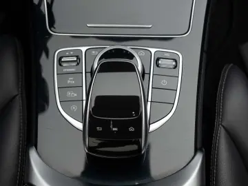 Mercedes-Benz C 220 Burm Multibeam Pano  Virtual 360