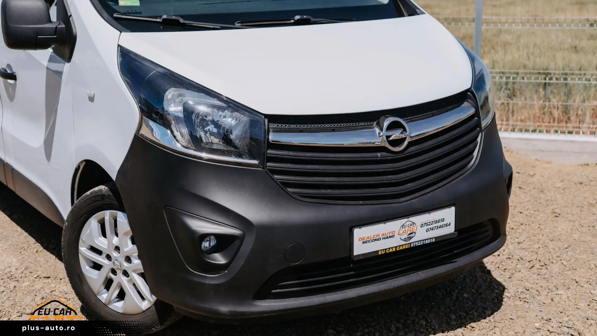 OPEL VIVARO 1 6 DIESEL  8 1 LOCURI
