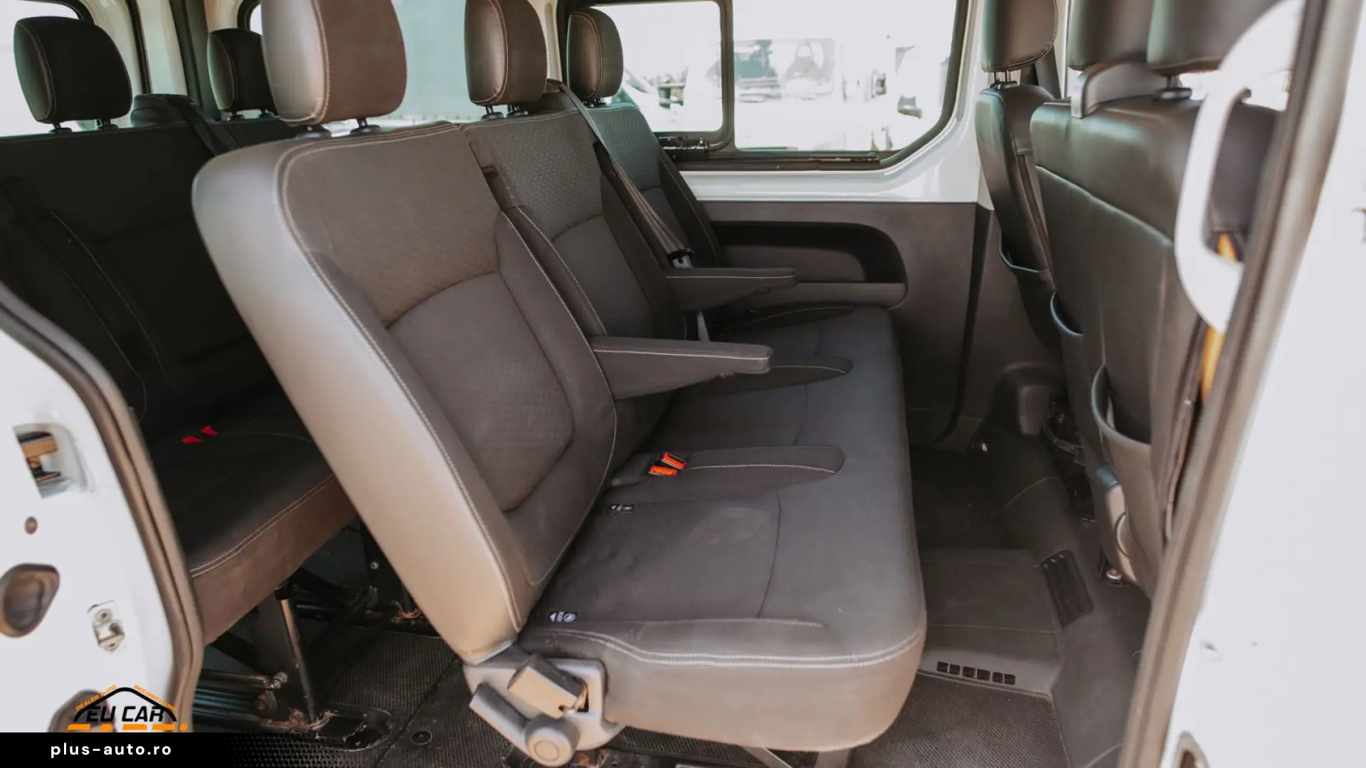 OPEL VIVARO 1 6 DIESEL  8 1 LOCURI