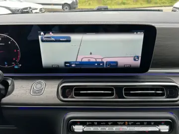 MERCEDES-BENZ V 300 d 4MATIC AVANTGARDE