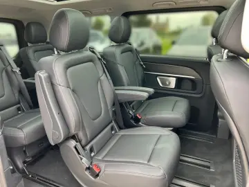 MERCEDES-BENZ V 300 d 4MATIC AVANTGARDE