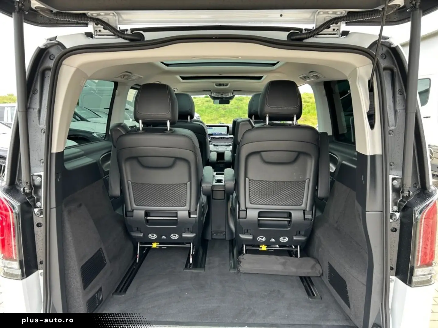 MERCEDES-BENZ V 300 d 4MATIC AVANTGARDE