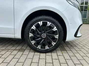 MERCEDES-BENZ V 300 d 4MATIC AVANTGARDE