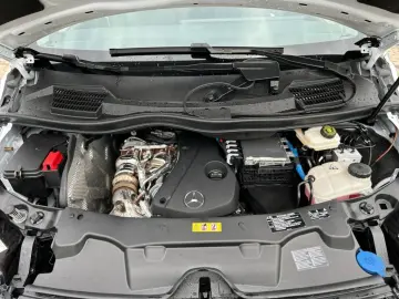 MERCEDES-BENZ V 300 d 4MATIC AVANTGARDE