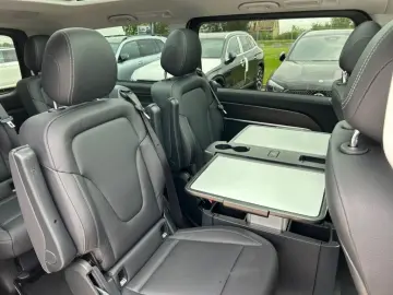 MERCEDES-BENZ V 300 d 4MATIC AVANTGARDE