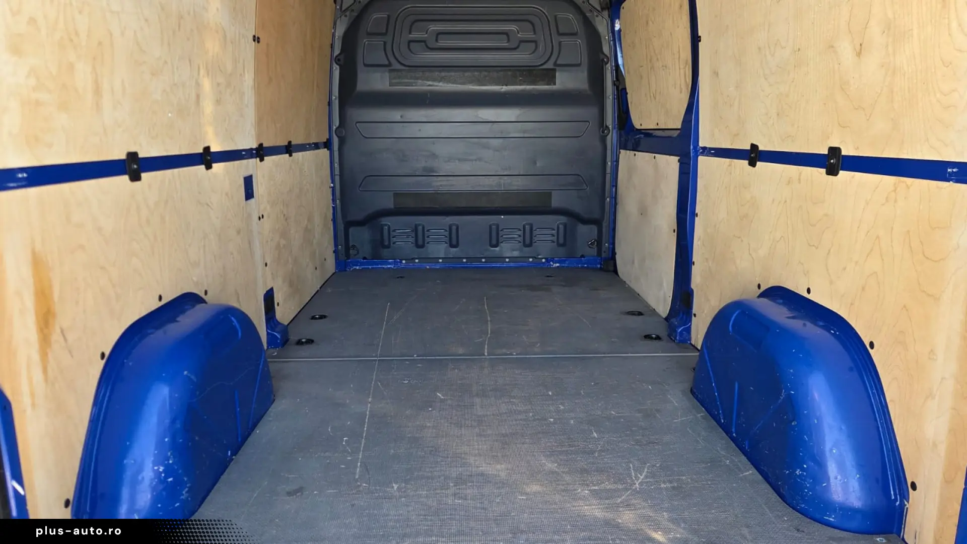 MERCEDES BENZ NEW SPRINTER L3H2